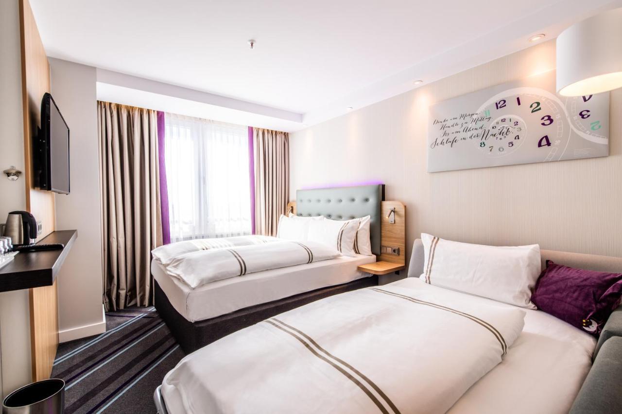Premier Inn Koeln City Sued Exteriör bild