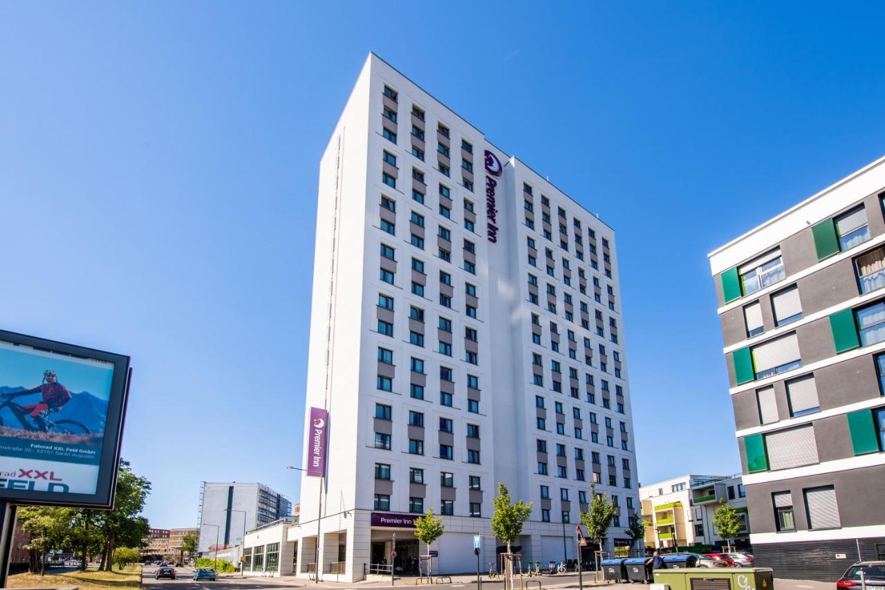 Premier Inn Koeln City Sued Exteriör bild