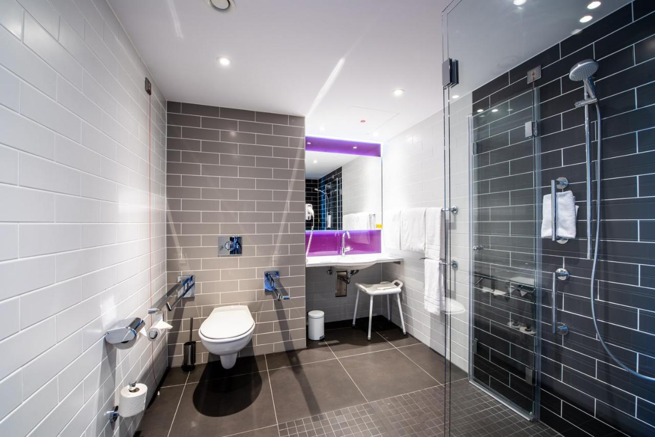 Premier Inn Koeln City Sued Exteriör bild